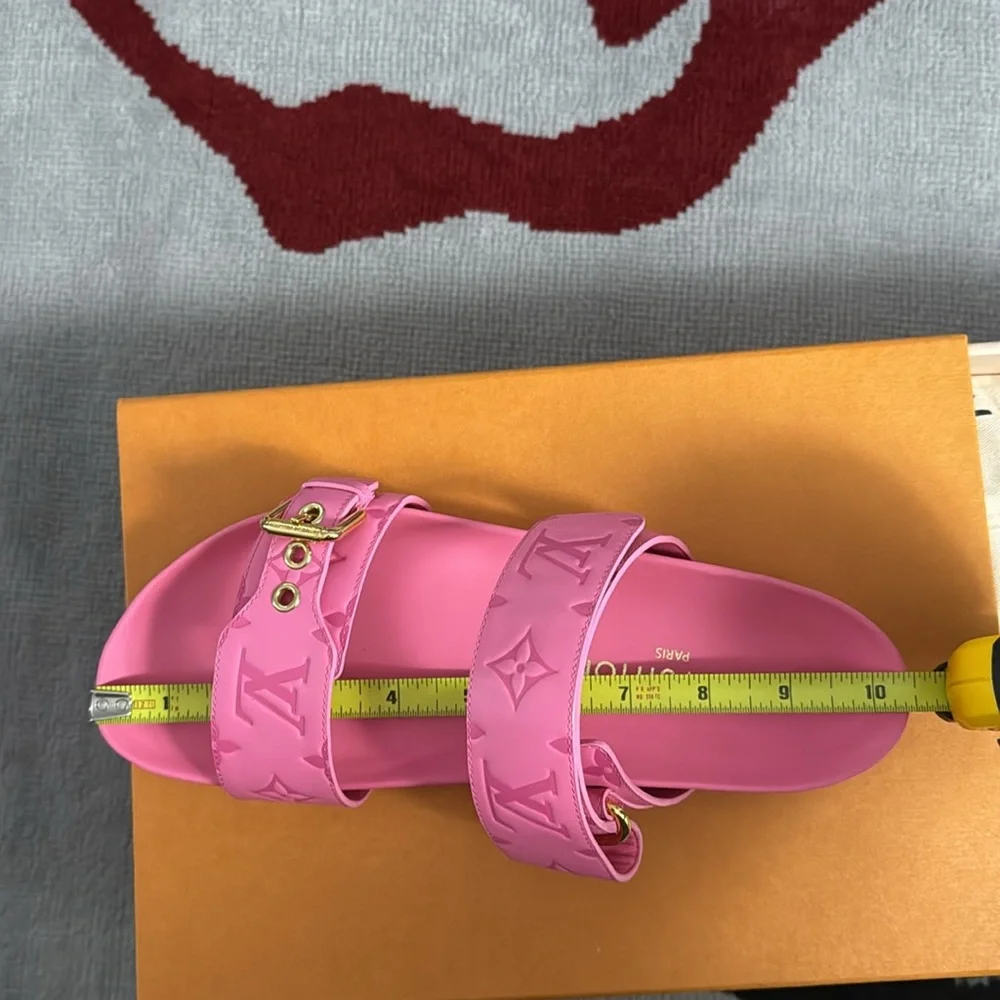 Louis Vuitton Pink Sandals - Picture 8 of 8